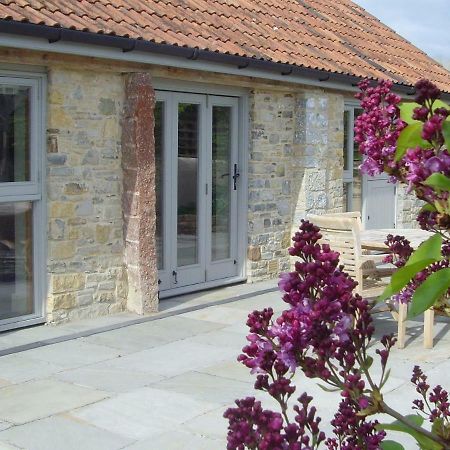 แพร์ ทรี คอทเทจส์ Villa Wedmore ภายนอก รูปภาพ