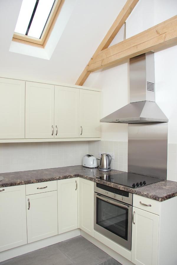 แพร์ ทรี คอทเทจส์ Villa Wedmore ภายนอก รูปภาพ